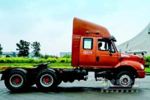 一汽柳特 安捷重卡 6X4 長頭牽引車