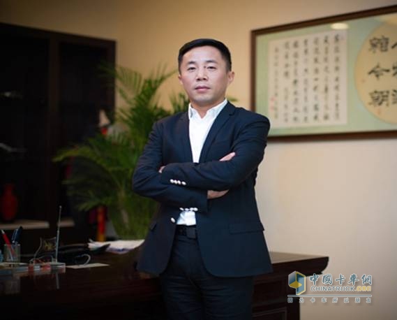 卡威集團總裁蔣丹平