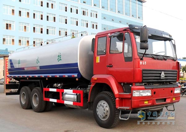 金王子運水車