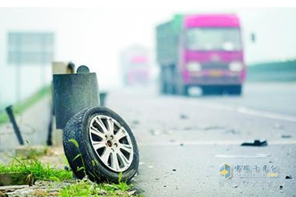使用3秒鐘法則保持車輛距離