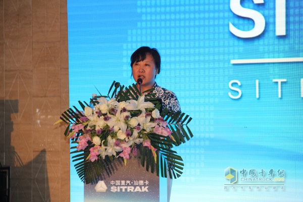 中國重汽汕德卡SITRAK2014全國體驗式互動路演哈爾濱啟程
