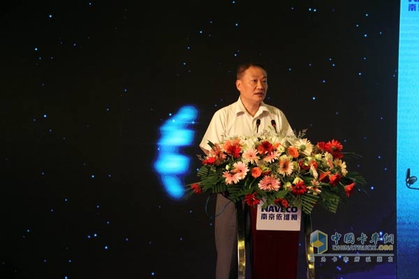 搭載上柴動力 南京依維柯高端輕卡
