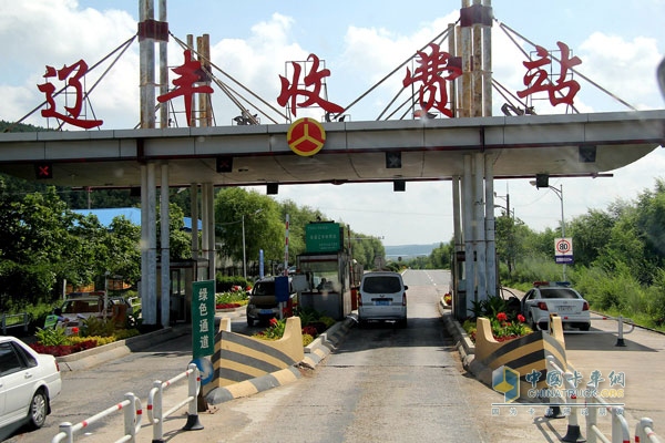 百公里27.6升 奔馳卡車干線油耗實測初戰(zhàn)告捷