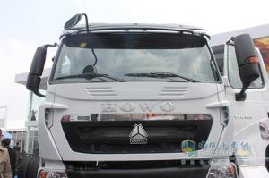 中國重汽 HOWO-T7H 6X4自卸車