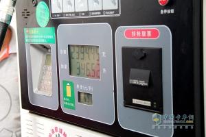 百公里27.6升 奔馳卡車干線油耗實測初戰(zhàn)告捷