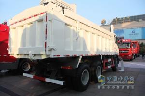 中國(guó)重汽 HOWO-T5G重卡 6X4渣土自卸車(chē)