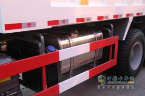 中國(guó)重汽 HOWO-T5G重卡 6X4渣土自卸車(chē)