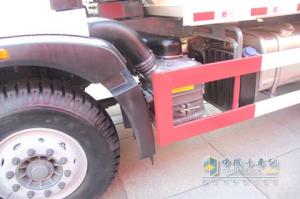 中國(guó)重汽 HOWO-T5G重卡 6X4渣土自卸車(chē)