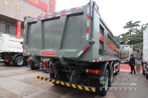 中國(guó)重汽 HOWO-T5G 8X4自卸車(chē)