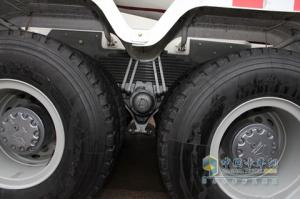 中國重汽 HOWO-T7H重卡 6X4攪拌車