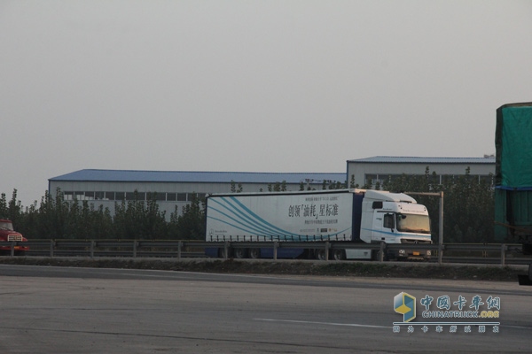 奔馳卡車中國物流主干線油耗實測西安-鄭州-北京圓滿結束