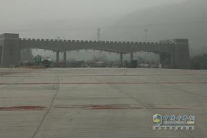 奔馳卡車中國物流主干線油耗實測西安-鄭州-北京圓滿結束