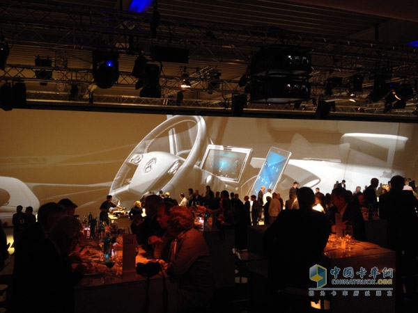 梅賽德斯-奔馳未來卡車2025完美闡釋2014國(guó)際商用車展(IAA)