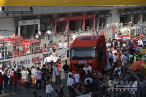 依維柯Stralis榮耀領(lǐng)跑上海站2014世界房車錦標(biāo)賽