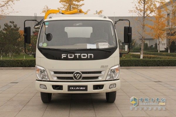 參觀福田汽車北京多功能汽車廠暨“歐馬可、奧鈴車型品鑒