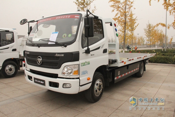 參觀福田汽車北京多功能汽車廠暨“歐馬可、奧鈴車型品鑒