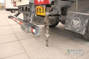 福田奧鈴CTX 141馬力4×2危險品運輸車（BJ5049XRQ-FA）