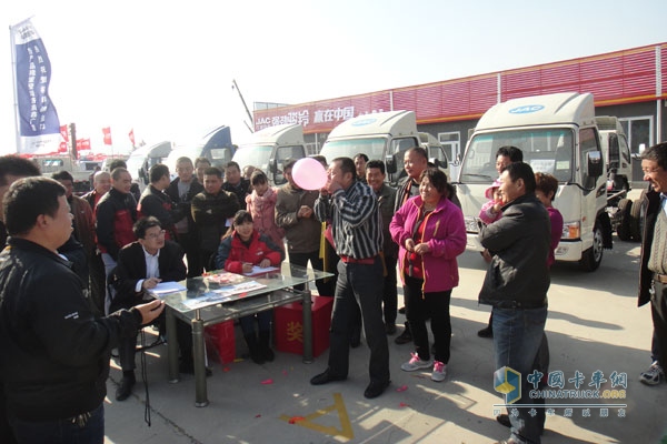時代汽車福田伽途T3濟南上市