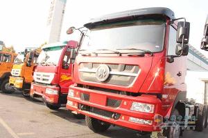 中國(guó)重汽 新斯太爾D7B 340馬力 6X4國(guó)四自卸車