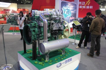 解放動(dòng)力 CA4DF4-17E4 4.75L 133馬力 國四發(fā)動(dòng)機(jī)