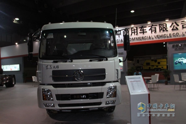 廣州車(chē)展:東風(fēng)特種商用車(chē)凸顯改裝實(shí)力 攜三款專(zhuān)用車(chē)亮相