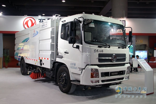 廣州車(chē)展:東風(fēng)特種商用車(chē)凸顯改裝實(shí)力 攜三款專(zhuān)用車(chē)亮相
