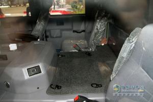 廣州車(chē)展:東風(fēng)特種商用車(chē)凸顯改裝實(shí)力 攜三款專(zhuān)用車(chē)亮相
