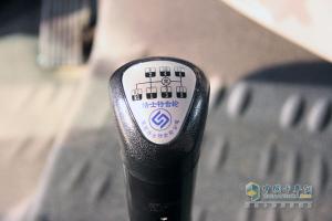 廣州車展:東風柳汽霸龍M7牽引車帶頭 注重專用車市場