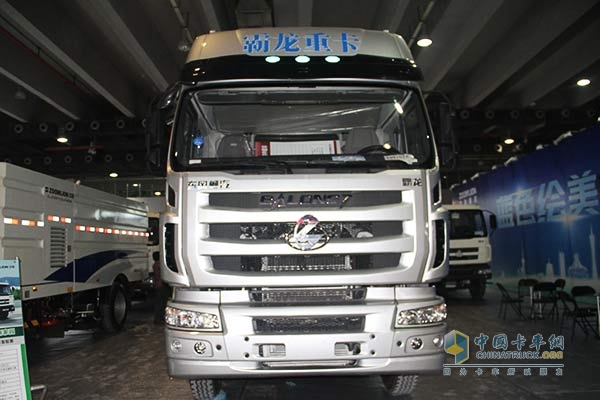 東風(fēng)柳汽 霸龍M7 玉柴400馬力 國四 牽引車