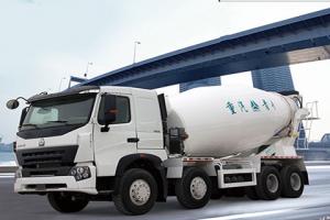 中國(guó)重汽 豪沃 400馬力 8×4 國(guó)四攪拌車