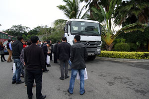 2014梅賽德斯-奔馳卡車(chē)底盤(pán)技術(shù)研討會(huì)廣州召開(kāi)