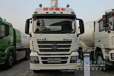陜汽 德龍新M3000 運油車