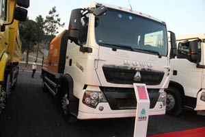 中國(guó)重汽 T5G 280馬力 4X2 車載混凝土泵車