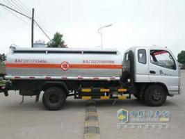 福田汽車奧鈴油罐車（國四）BJ1149VJPEK-FB