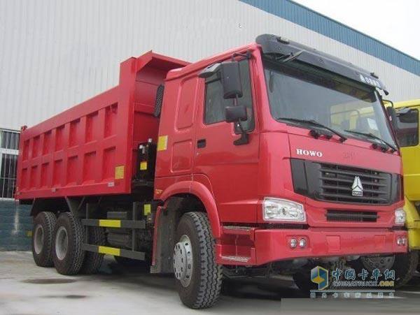 長春重汽HOWO 6x4自卸車降價(jià)6萬