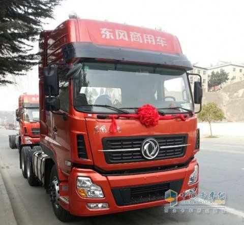 促銷：湖北十堰東風天龍6x4牽引降2萬