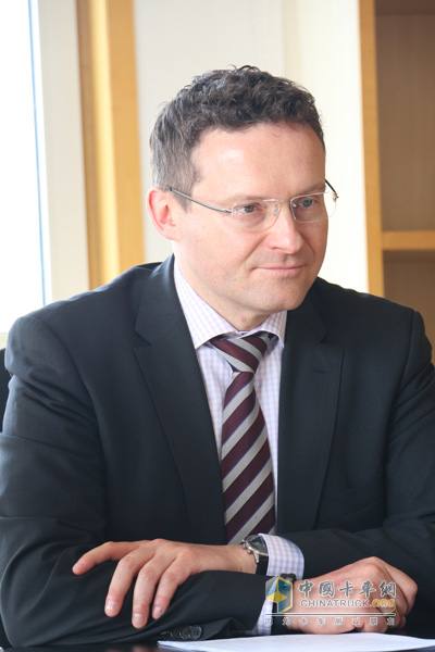 亞太區(qū)首席執(zhí)行官中國區(qū)總裁Thilo Halter先生接受采訪