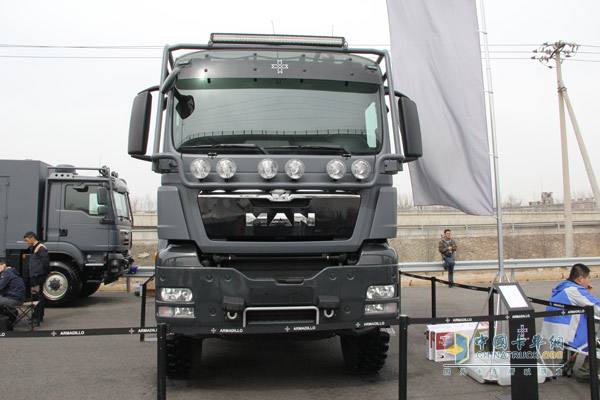 21RV與堅(jiān)持夢想者同行--2015中國(北京)國際房車露營展覽會