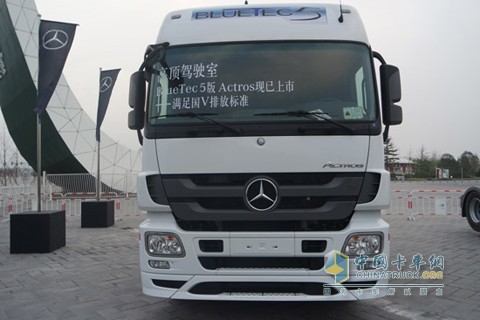 奔馳 Actros 2044 S 4X2 國四 2015標準版
