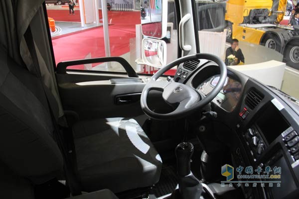 東風商用車 東風大力神 6×4 智能渣土車