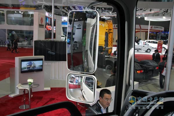東風商用車 東風大力神 6×4 智能渣土車