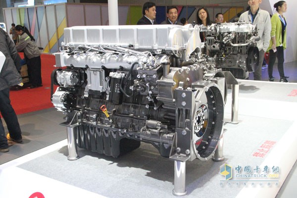 上海車展 上汽依維柯紅巖發(fā)布全新車聯(lián)網(wǎng)系統(tǒng)“杰時(shí)達(dá)”