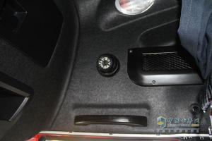 上海車展 上汽依維柯紅巖發(fā)布全新車聯(lián)網(wǎng)系統(tǒng)“杰時(shí)達(dá)”