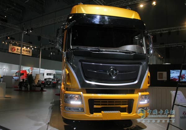 東風(fēng)商用車全新陣容亮相第十六屆國際車展