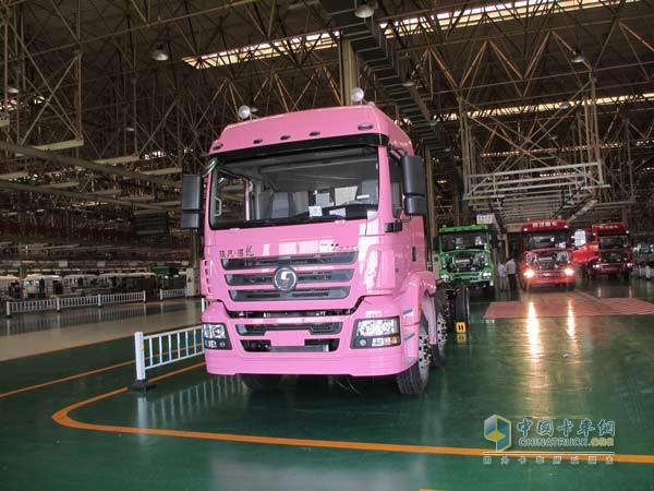 陜汽重卡新款牽引車