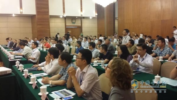 第四節(jié)內燃機可靠性技術探討現(xiàn)場