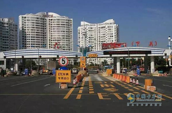 客車上漲35.71%，貨車上漲21.25%