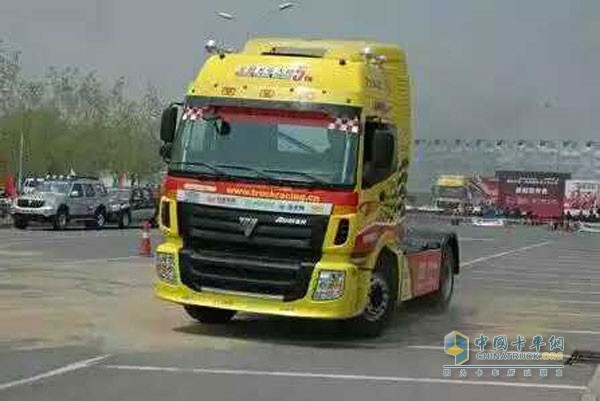 王者歸來(lái) 回顧福田戴姆勒歐曼歷年卡車大賽征程
