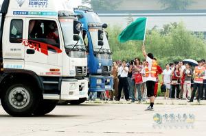 王者歸來(lái) 回顧福田戴姆勒歐曼歷年卡車大賽征程