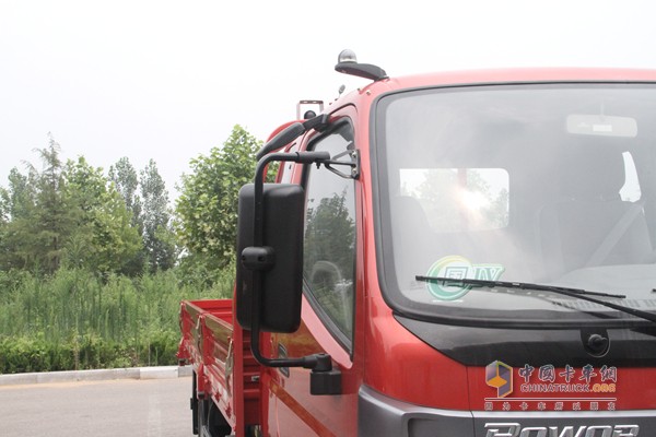 福田瑞沃 時代驍運 110馬力 4X2 自卸車（外觀）